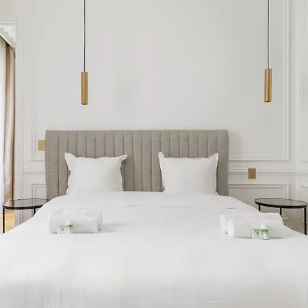 My - Marbeuf Apartment Paris